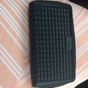 The Sak Elliott Lucca wallet.  Brand new!